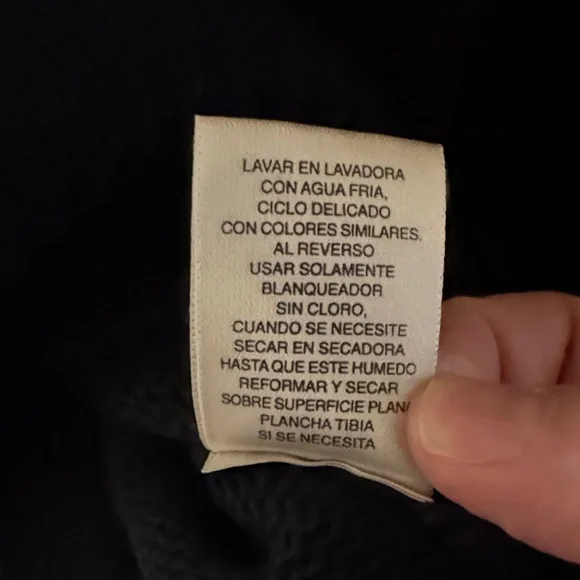 St. John’s bay sweater.  Vintage! - Picture 5 of 6